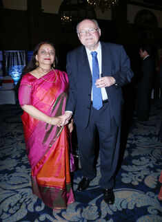 Japan Consulate hosts party