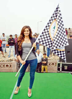 Vartika Singh flags off walkathon
