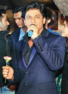 SRK unveils Unplugged Courtyard