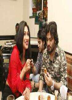 Rituparna Sengupta and Babul Supriyo