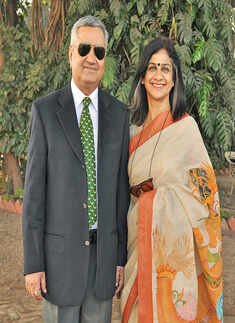 Navy Cup & Hoogly Cup