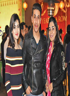 Food Guide & Nightlife Guide '16: Launch Party