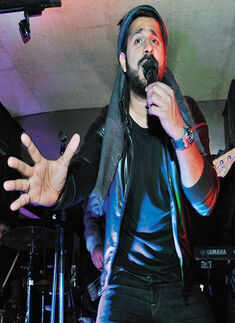 Suryaveer performs at Zai