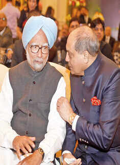 Ramesh Handa&rsquo;s B&rsquo;day party