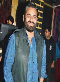 Socialites @ Mafioso