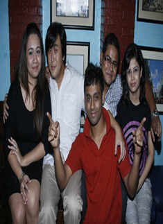 Mandy, Francis, Bunty, Sushmita, Pratima