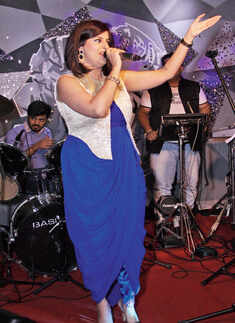 V-Day @ World Art Dining