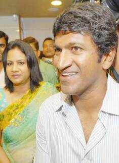 Puneet at promotional event