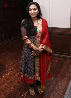 Jewelled Treasures: Exhibition