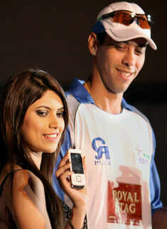 Launch: 'Karbonn Mobile'