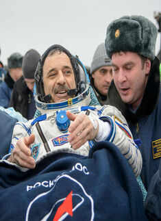 NASA spaceman back on Earth after 340 days in space