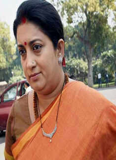 Smriti Irani injured in car accident