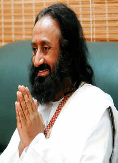 Sri Sri's group to pay Rs 5 crore in 3 weeks