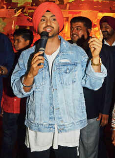Diljit performs at Hotmess
