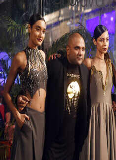 AIFW AW '16: Day 1: Gaurav Gupta