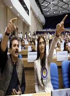 Feroz Abbas Khan and Sonam Kapoor