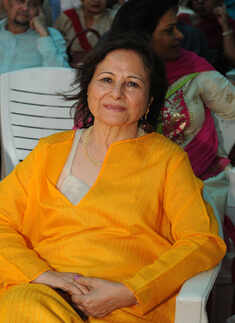 Socialites at Holi get-together