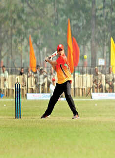 CM XI vs UP IAS Officers Association XI