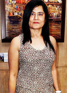 Art lovers at a get-together