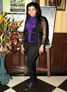 Party @ Small World Pub