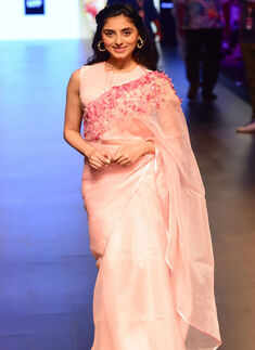 LFW '16 Day 1: Archana Rao