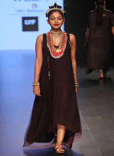 LFW '16 Day 2: Deepa Gurnani by #IndiaCollective