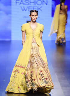 LFW '16 Day 3: Anita Dongre