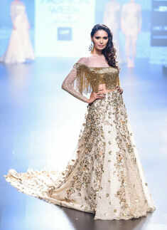 LFW '16 Day 4: Shriya Som