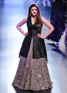 LFW '16 Day 5: Neeta Lulla