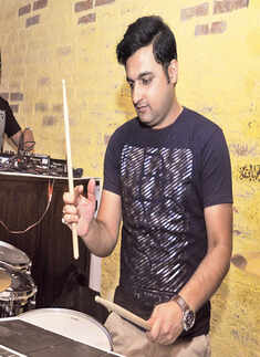 Udit Bagga & Udit Bhasin host party