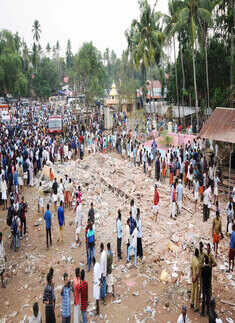 Kerala temple fire: Death toll rises to 112