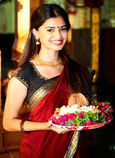 Miss India runner-up visits city temple