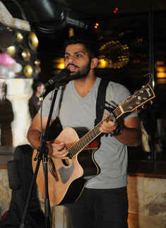 Jiya&rsquo;s b&rsquo;day party