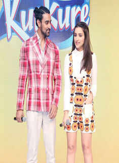 Parineeti, Kunal @ Product launch