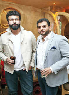 Cafe Oh My God: Launch