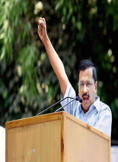Gandhis have some "secrets" of Modi: Kejriwal
