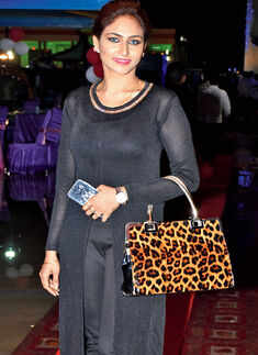 Ayesha&rsquo;s b&rsquo;day party