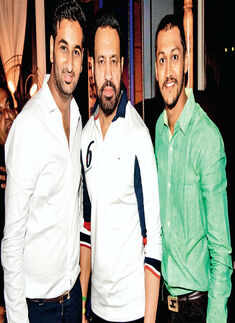 Kapil Mutha&rsquo;s b&rsquo;day party