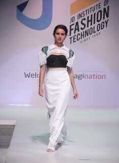 JDIFT: Fashion Show
