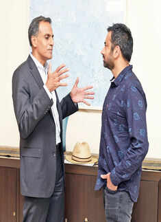 Kal Penn&rsquo;s reception party