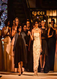 Jean-Claude Biguine fashion show