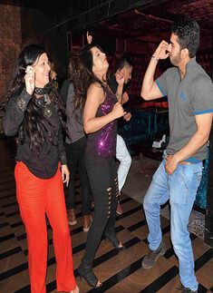 Rock performance @ House of People