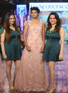 IBFW 2016: Day 2: Riddhi & Siddhi