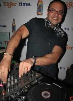 Casanova Friday party