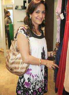 Vikram Phadnis Creations Prev.