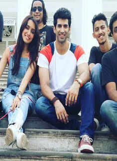 Ok Jaanu: On the sets