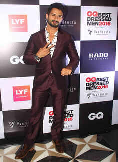 Awards & Performances