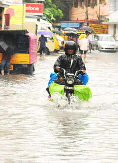 Monsoon hits Kerala