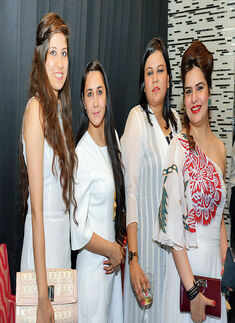 Party @ Connexions Bar