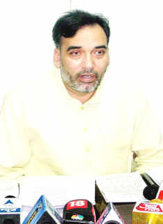 Delhi transport minister resigns